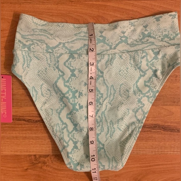 Juniors Ninety-Nine Bikini Swim Suit Top & Bottoms, size XS, NWT, green & white - Picture 8 of 9